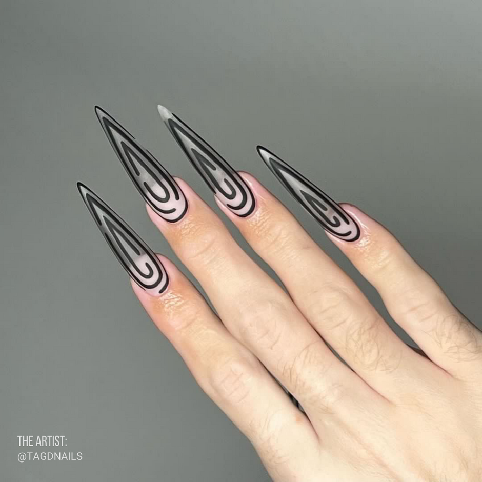 Valentino – LuvNailz