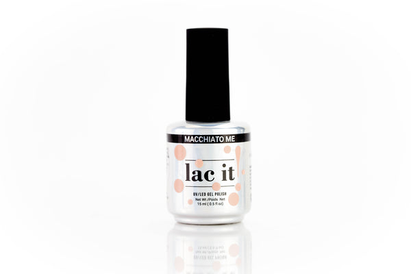 en Vogue Lac It! Macchiato Me deep beige crème with salmon undertones UV/LED gel nail polish for professional nails and extensions bottle
