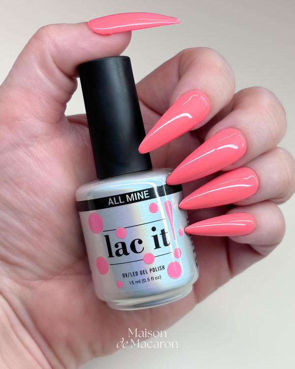 All Mine - en Vogue Lac It! Gel Polish 15ml