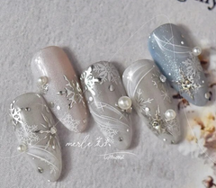 Winter Snowflakes Iridescent White Pearl 461 -  Thin Decals