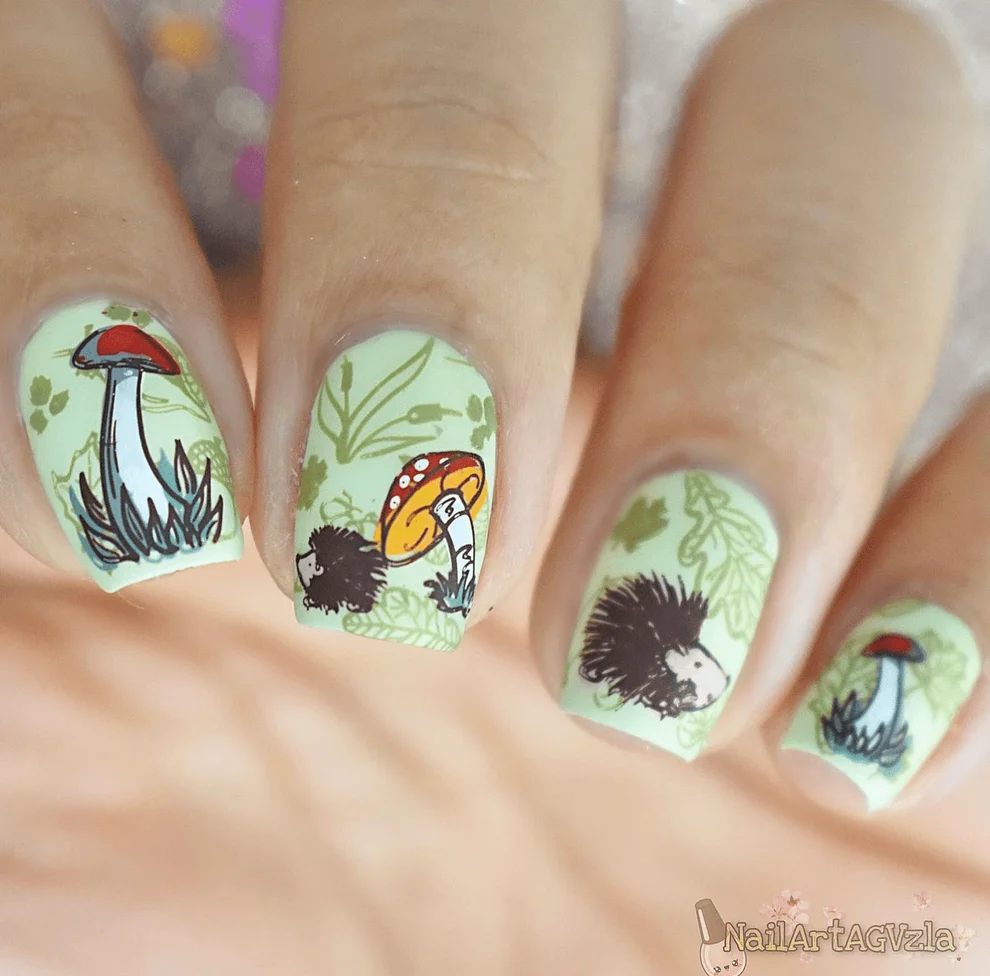 Fall in the Forest (CjS-272) Etched Nail Art Stamping Plate - Clear Jelly Stamper Plate