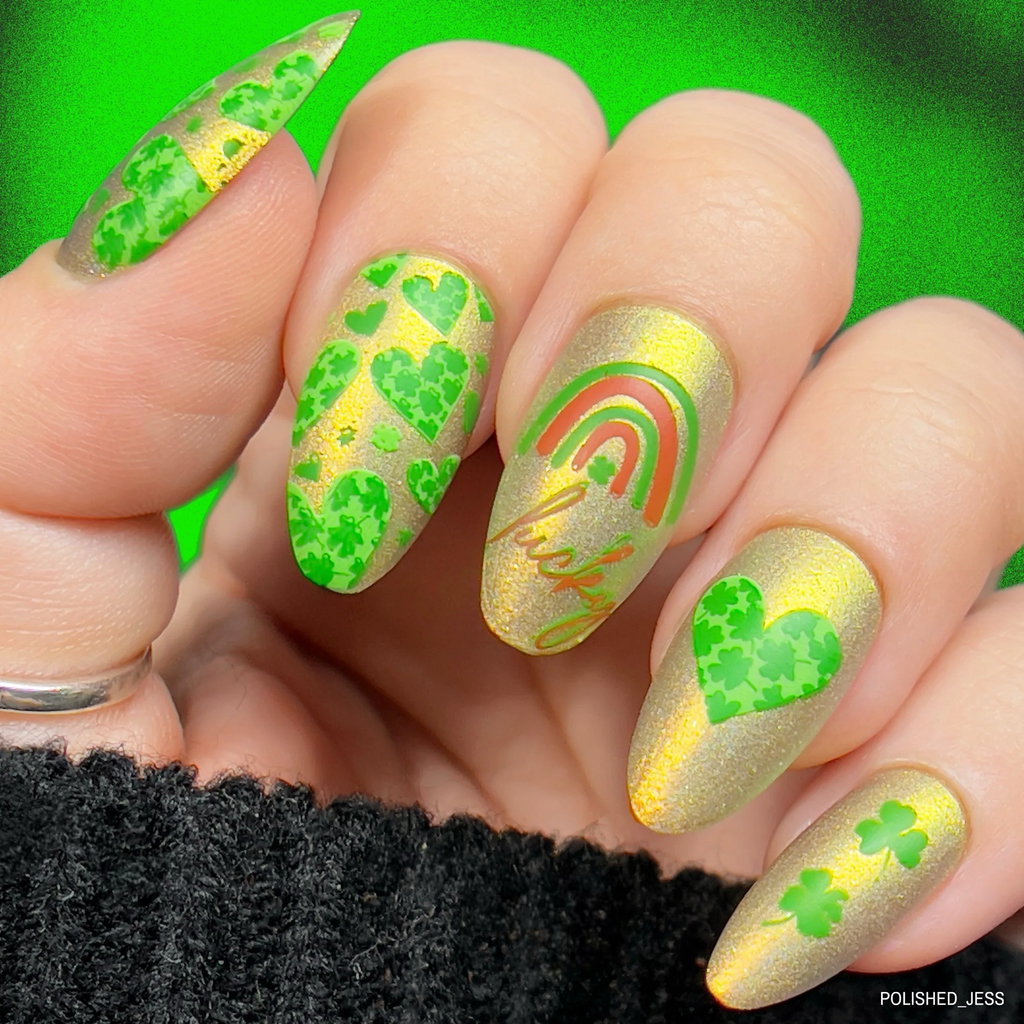 Shake Your Shamrocks (CjSH-103) Etched Nail Art Stamping Plate - Clear Jelly Stamping Plate