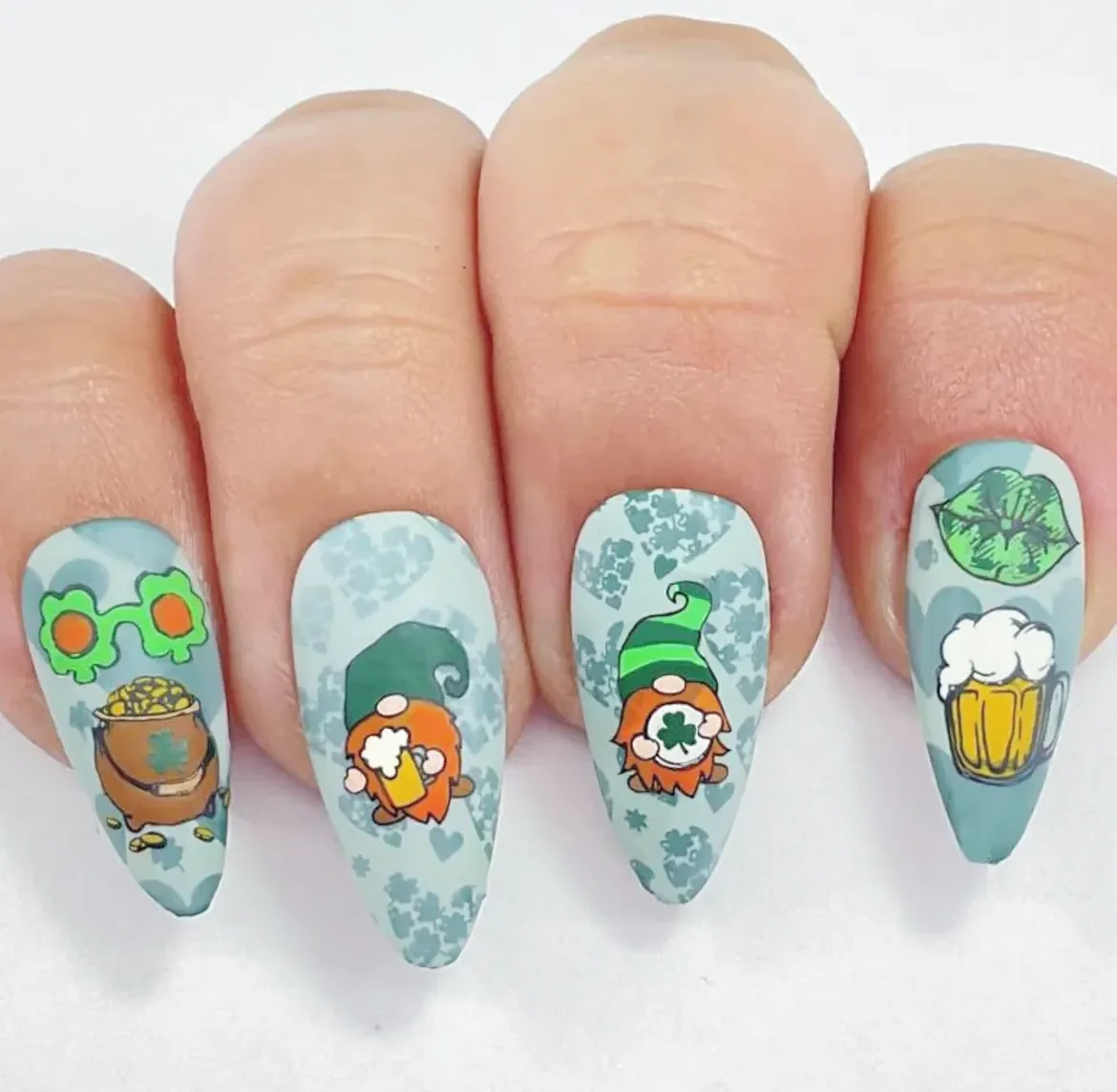 Shake Your Shamrocks (CjSH-103) Etched Nail Art Stamping Plate - Clear Jelly Stamping Plate Secondary image