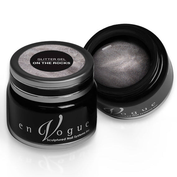 en Vogue on-the-rocks silver and pearly white micro-foils glitter gel polish for professional nails and extensions shown in container