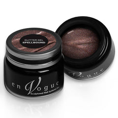 en Vogue spellbound pink champagne glitter gel polish for professional nails and extensions shown in container