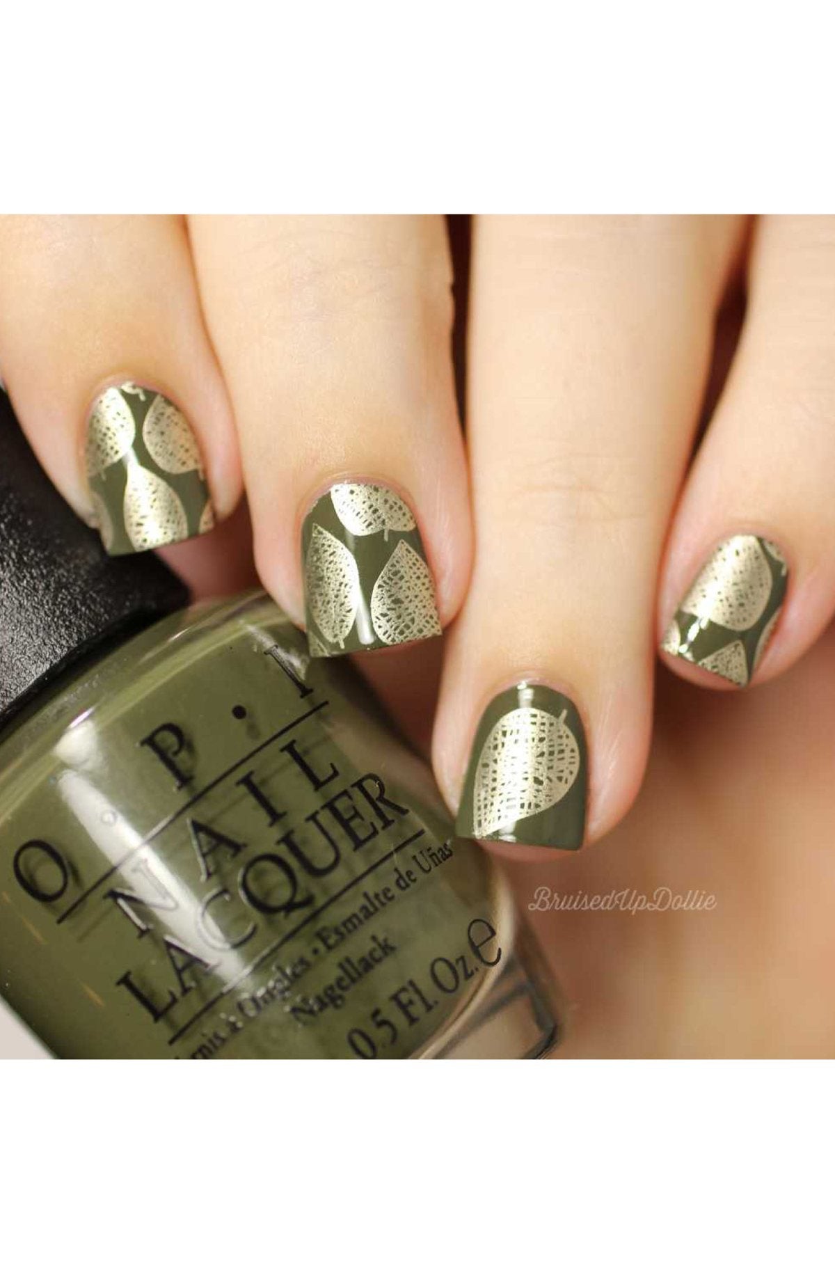 Lovely Leaves 2 - Uber Chic Stamping Plate