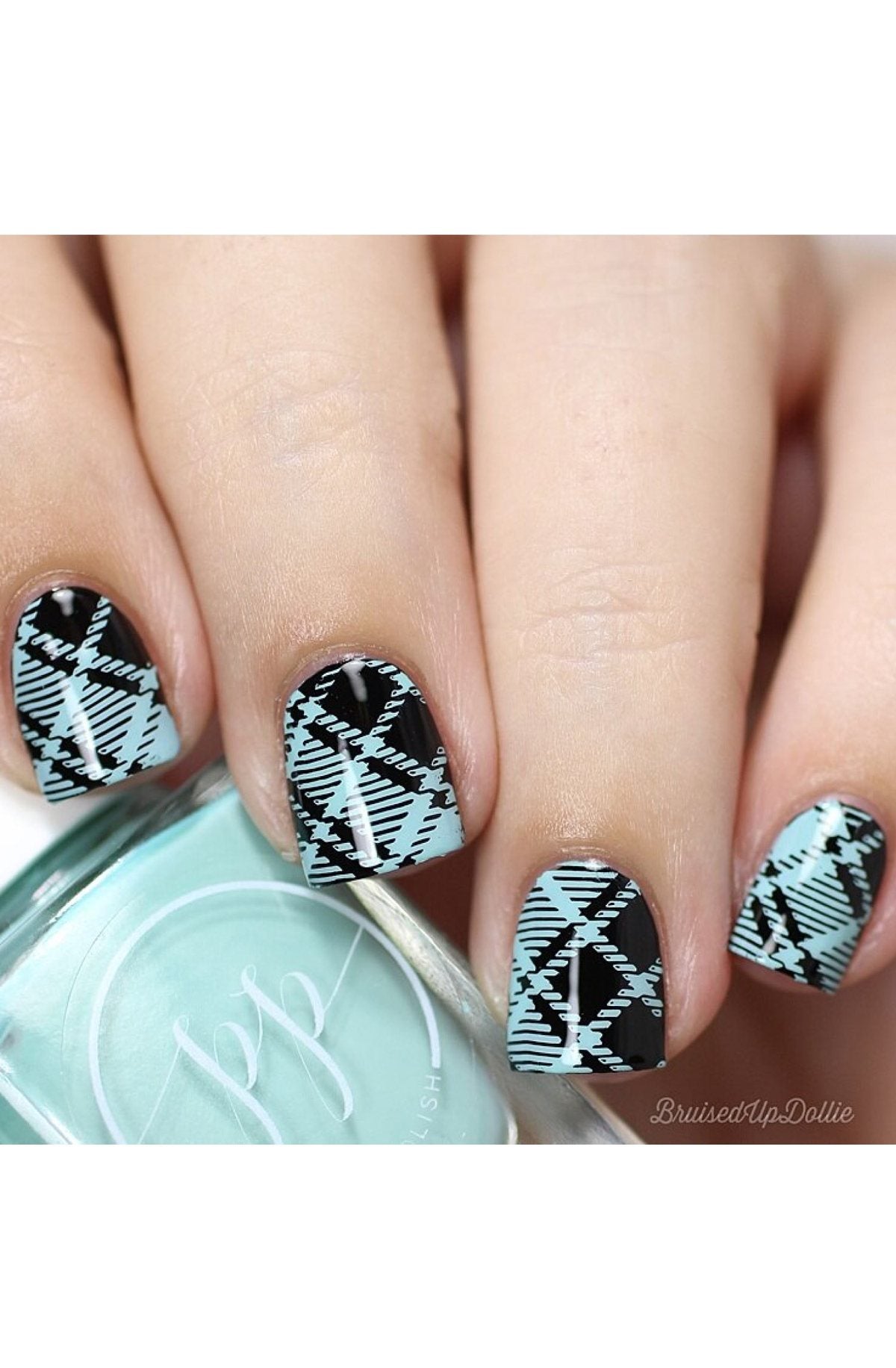 Pretty In Plaid - Uber Chic Stamping Plate