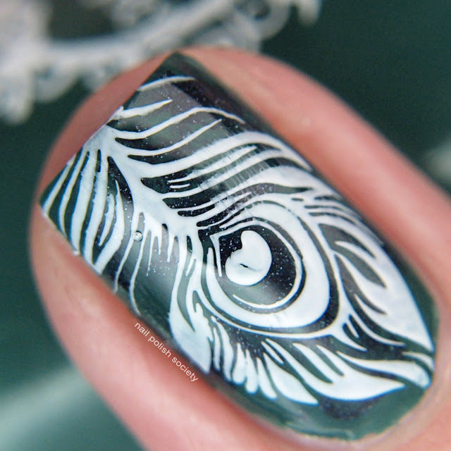 Fabulous Feathers - Uber Chic Mini Stamping Plate