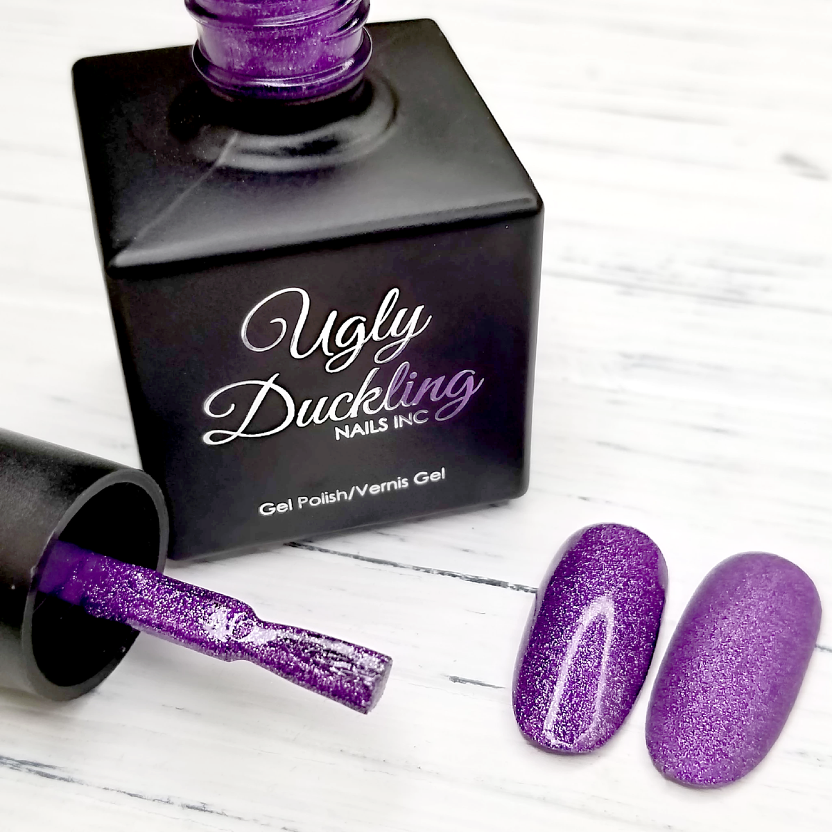 #090 - Ugly Duckling Gel Polish Main image