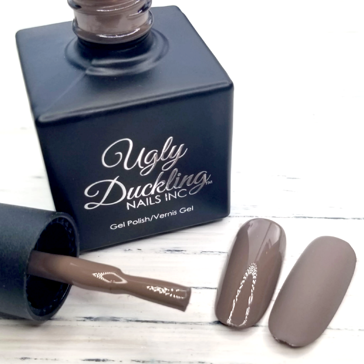 #152 - Ugly Duckling Gel Polish Main image
