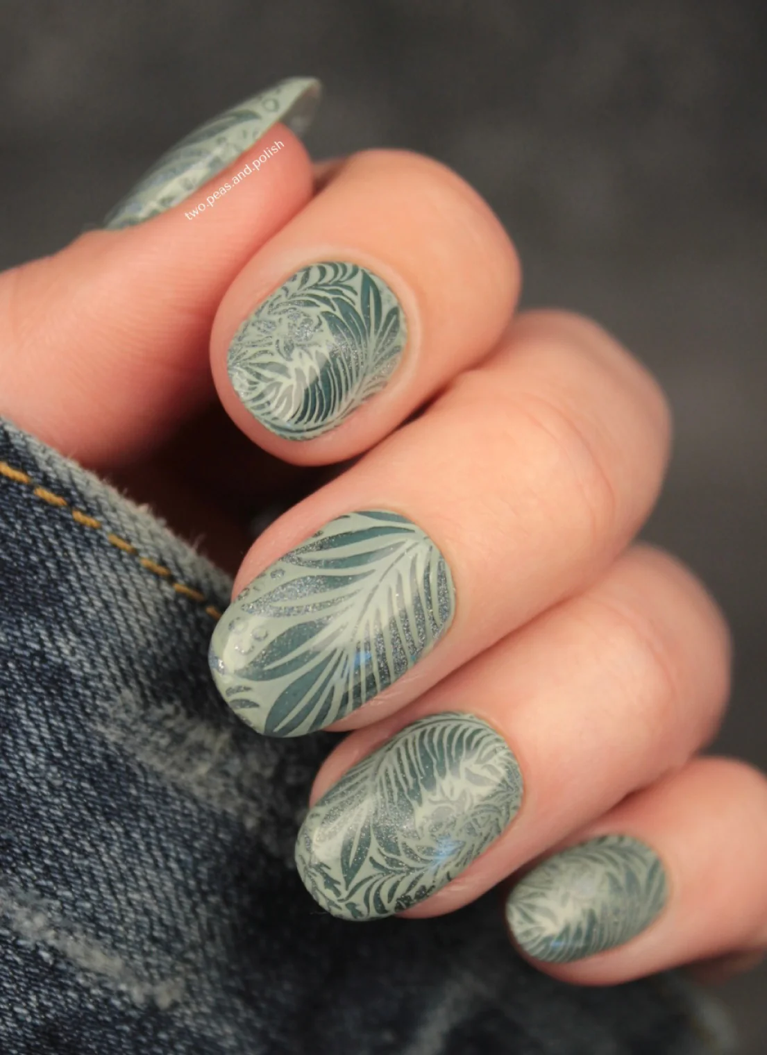 Nice & Negative 2 - Uber Chic Stamping Plate