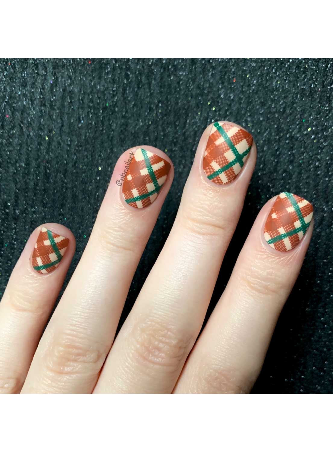 Pretty In Plaid 3 - Uber Chic Stamping Plate