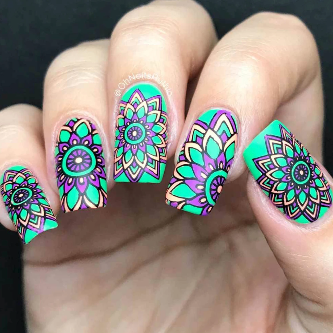 Radiate Love - Uber Chic Nail Stamping Plate