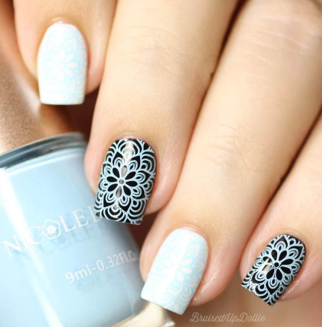 Radiate Love - Uber Chic Nail Stamping Plate