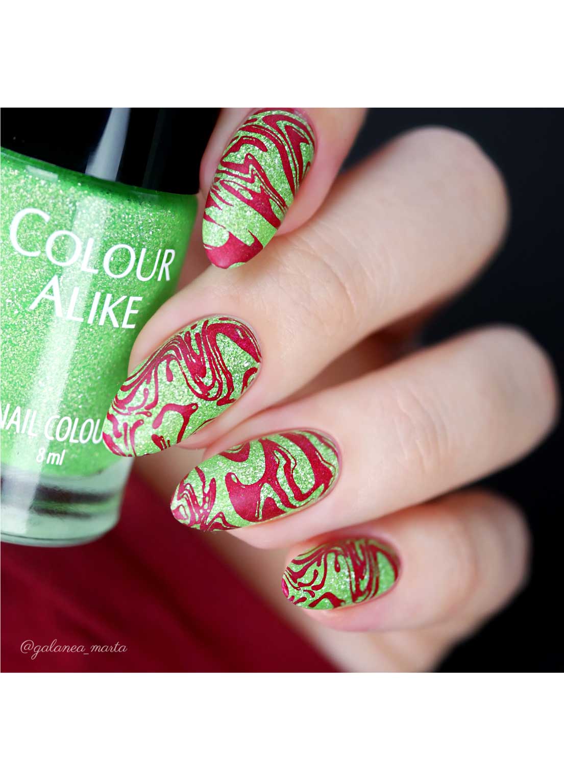 Fluid Movement - Liquid Textures - Uber Chic Mini Stamping Plate