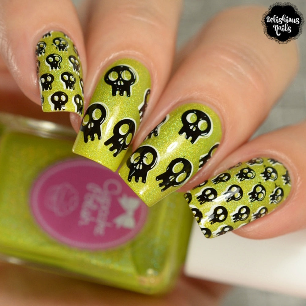 Halloween 4 - Uber Chic Stamping Plate