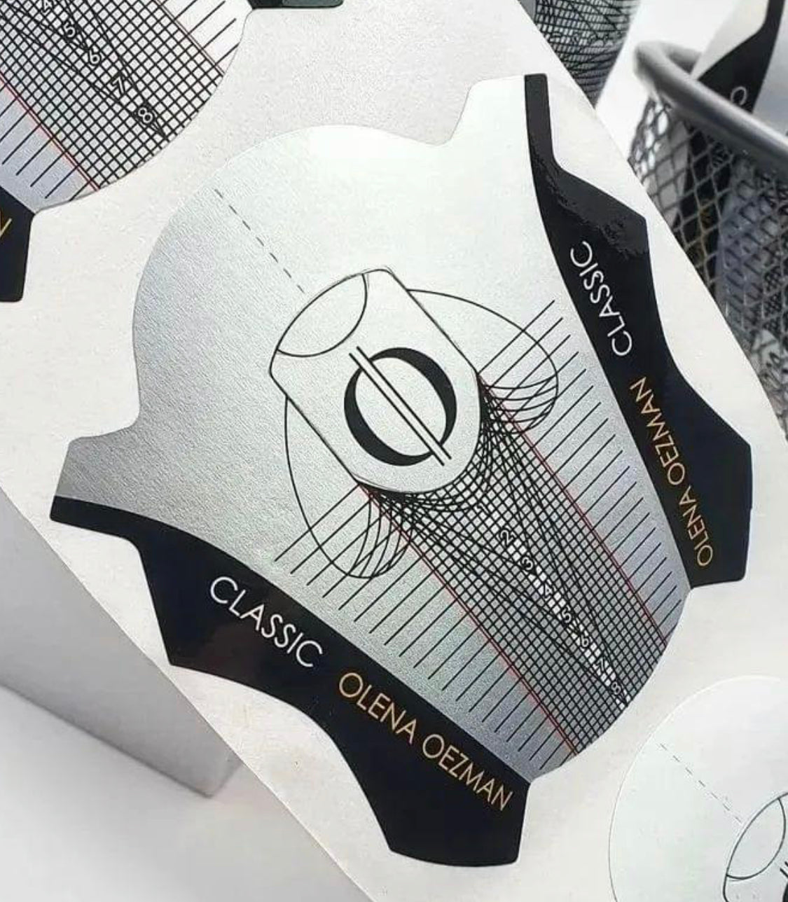Olena Oezman Pro Forms from Germany Main image