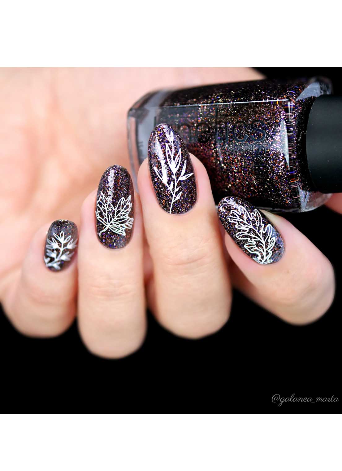 Lovely Leaves 6 - Uber Chic Stamping Plate