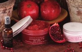 Spa Essentials Kit: Butter & Scrub - Pomegranate & Fig Main image