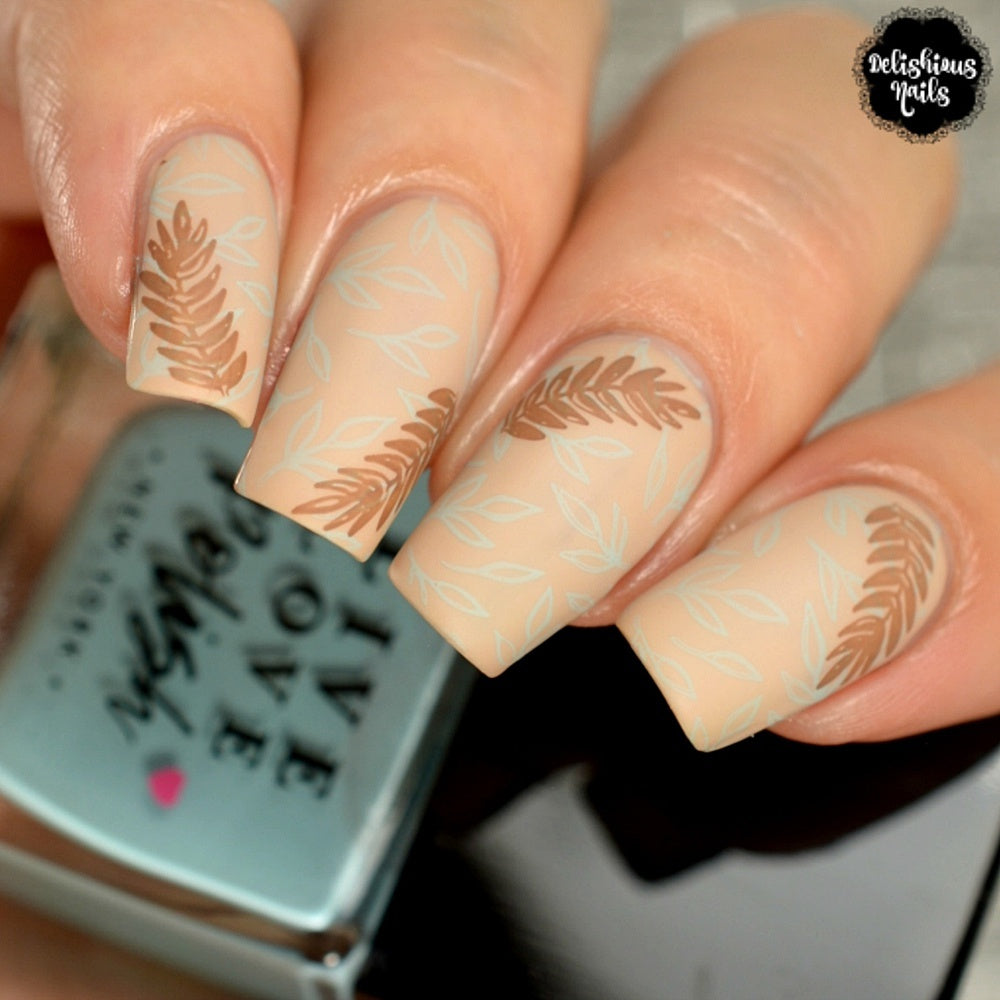 Lovely Leaves 3 - Uber Chic Stamping Plate
