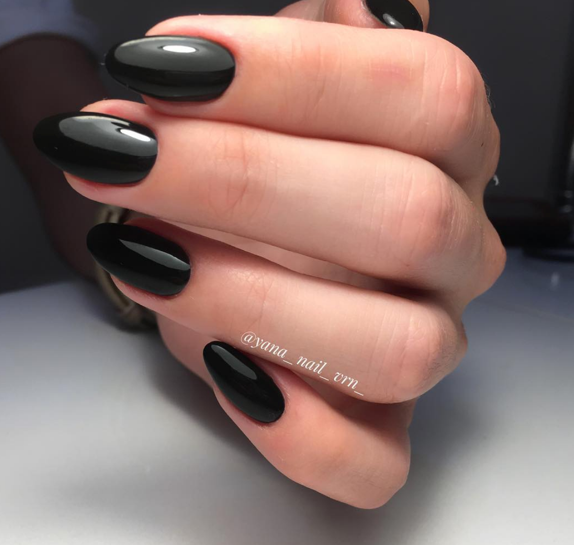Vernis Synthétique Titanlux 5809005 Noir 250 Ml - Protection Et Décoration
