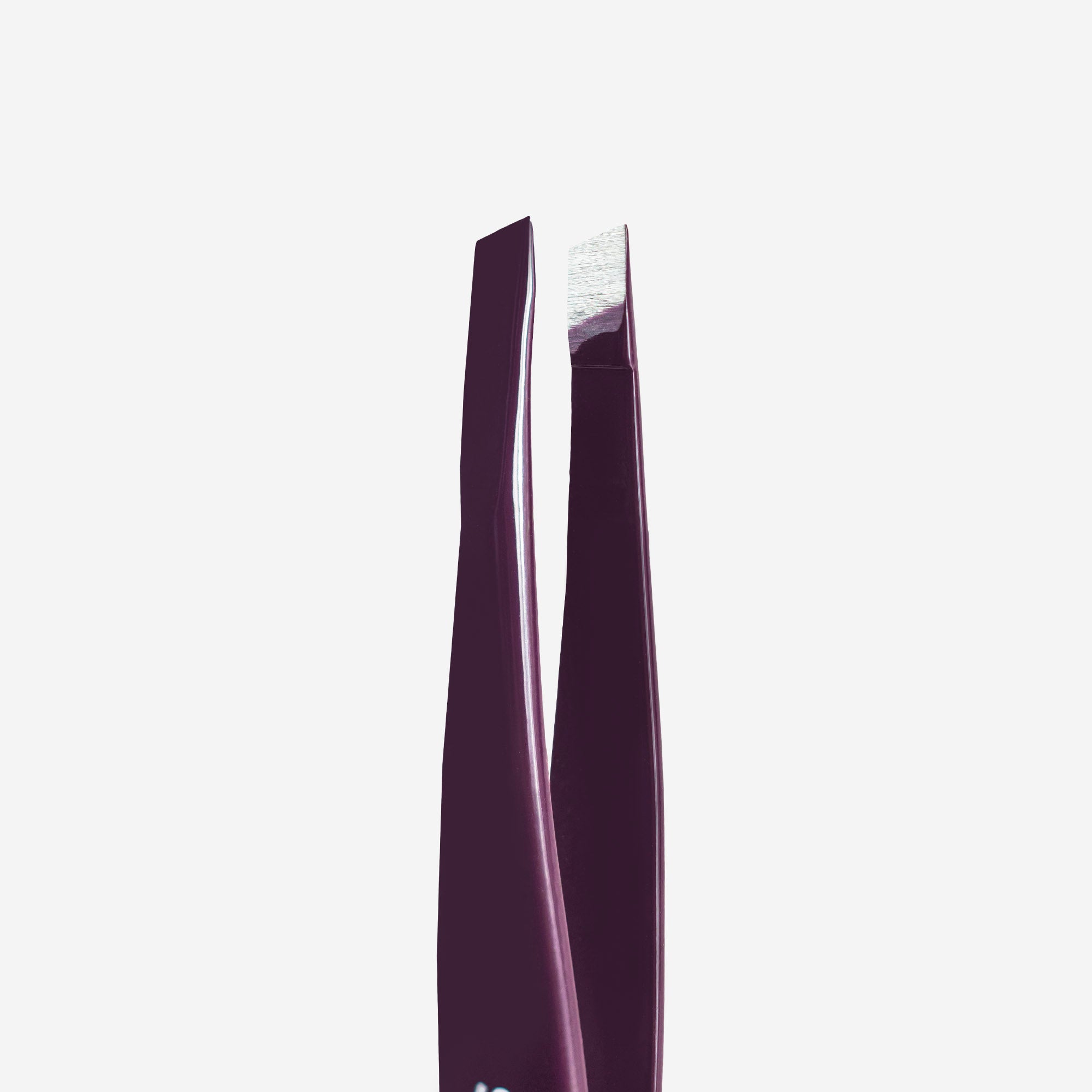 Eyebrow Tweezers - Narrow Slant - Staleks Pro EXPERT 11 Type 4  TE-11/4b Secondary image