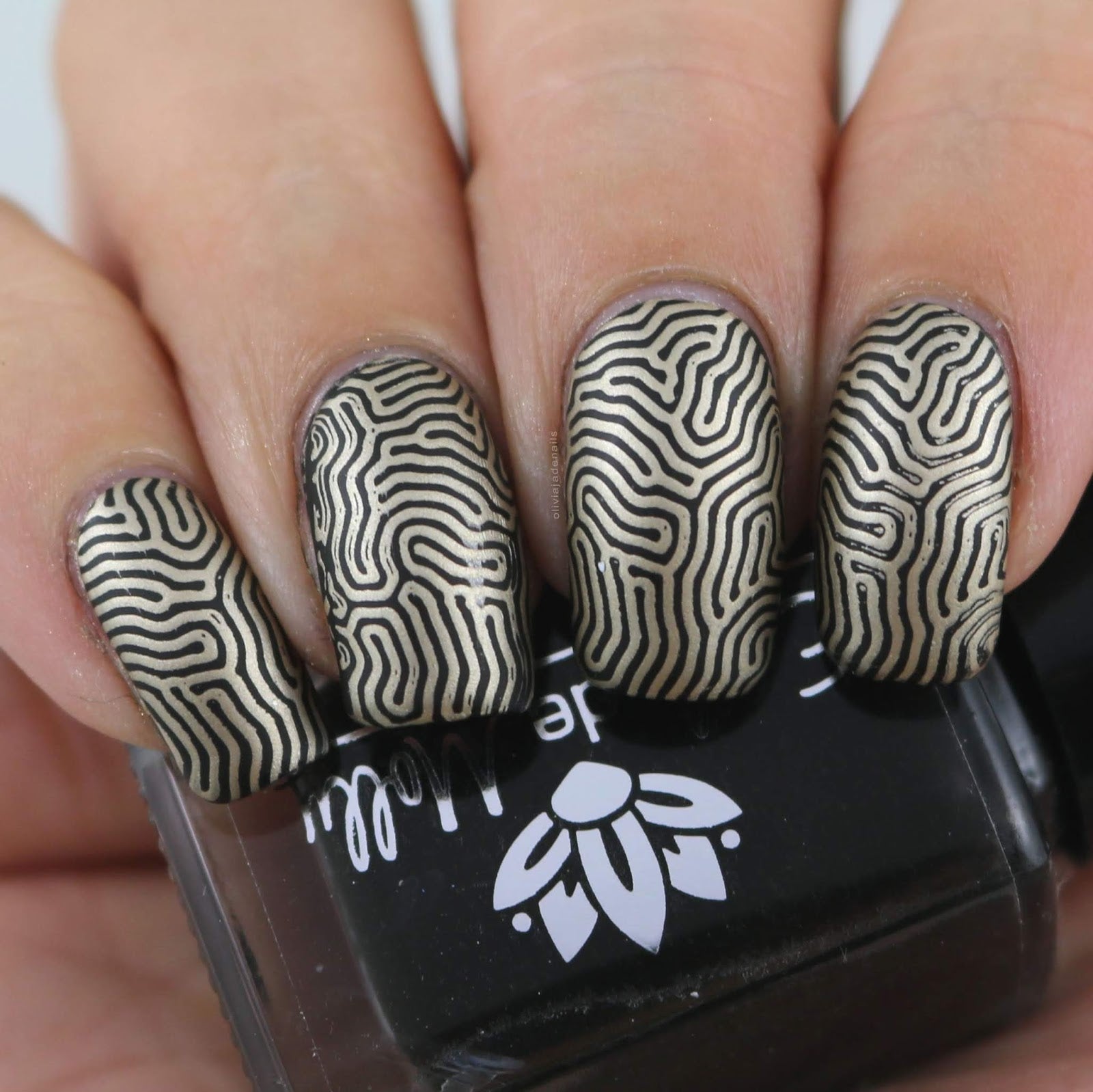Simply Organic 1 -  Uber Chic Stamping Plate Secondary image