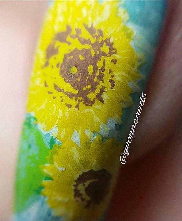 Sunflower and Leaves (CjS-26) - CJS Small Stamping Plate