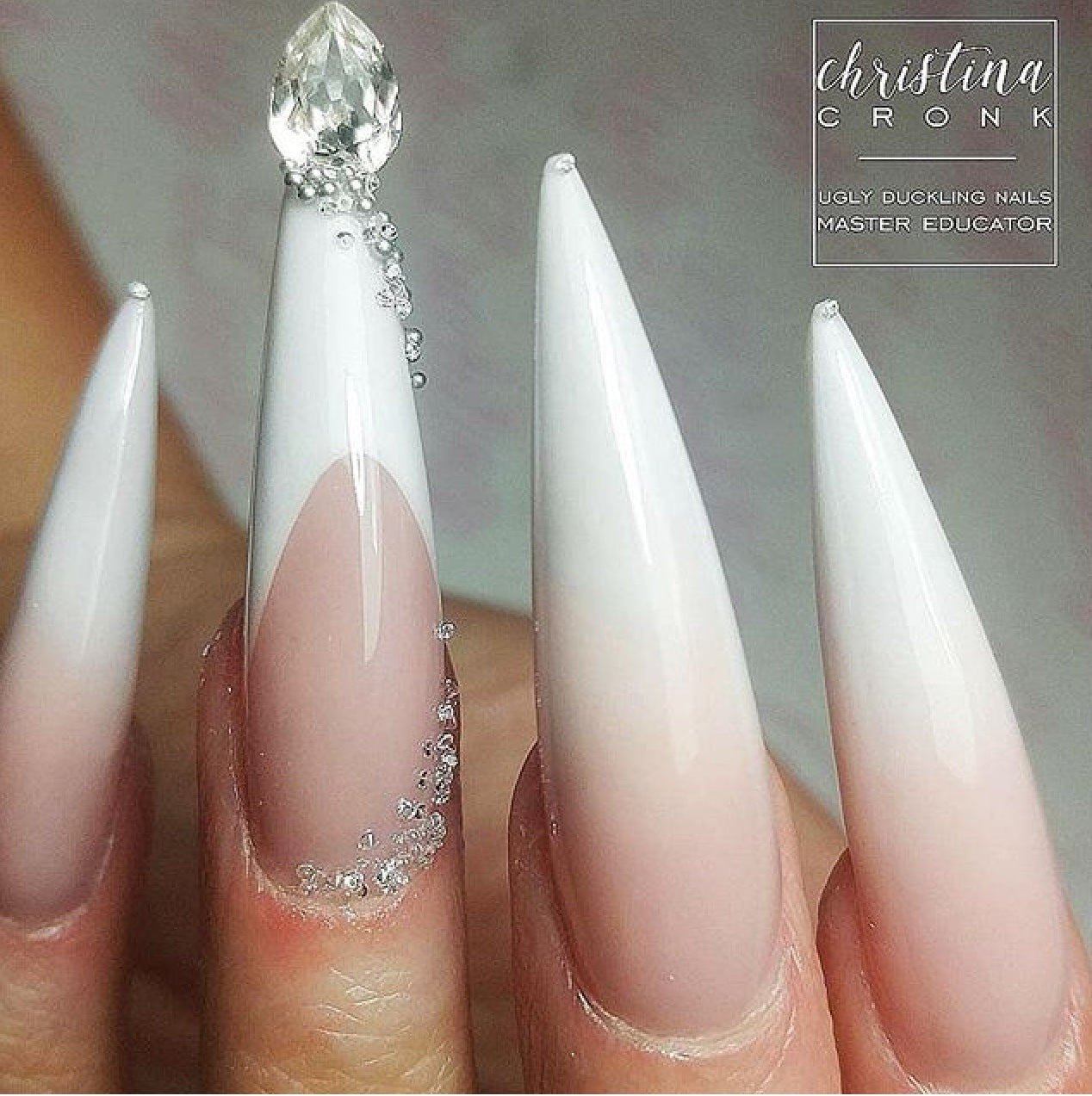 WARM BEIGE Premium Acrylic Powder Secondary image